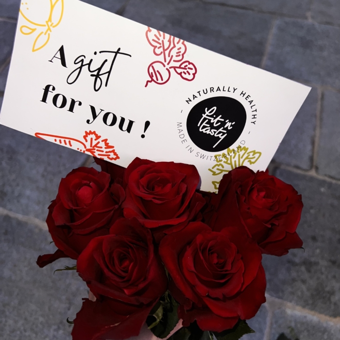 Gift voucher with roses